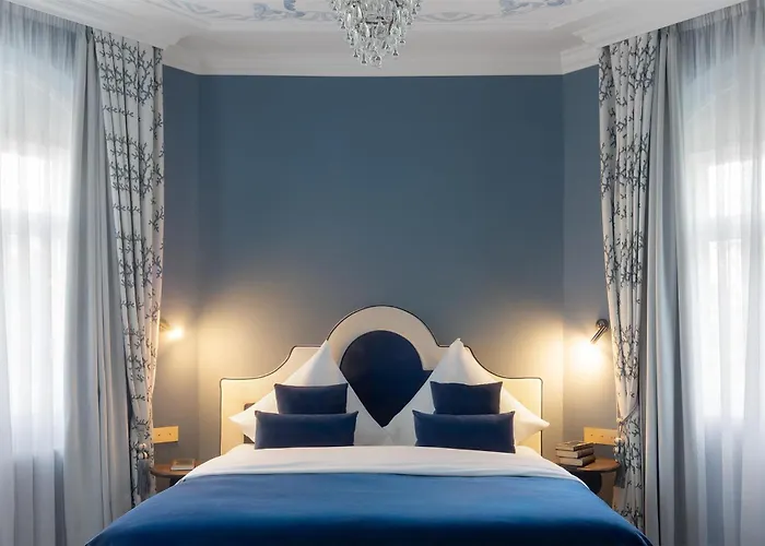 Schloßhotel Althörnitz 4*