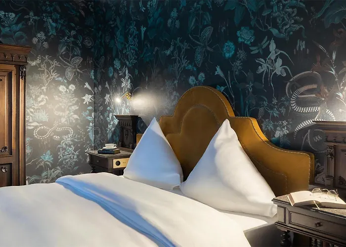 Schloßhotel Althörnitz 4*